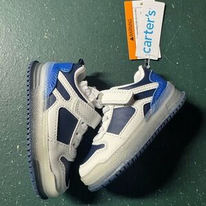Carter's Kids Blue and White Light Up Sneakers - Toddler size 6 NWT